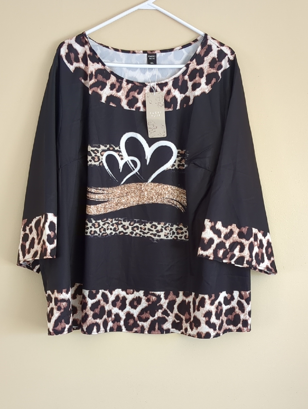 NWT Emery Rose 5XL Black Animal Print Heart Shirt Top